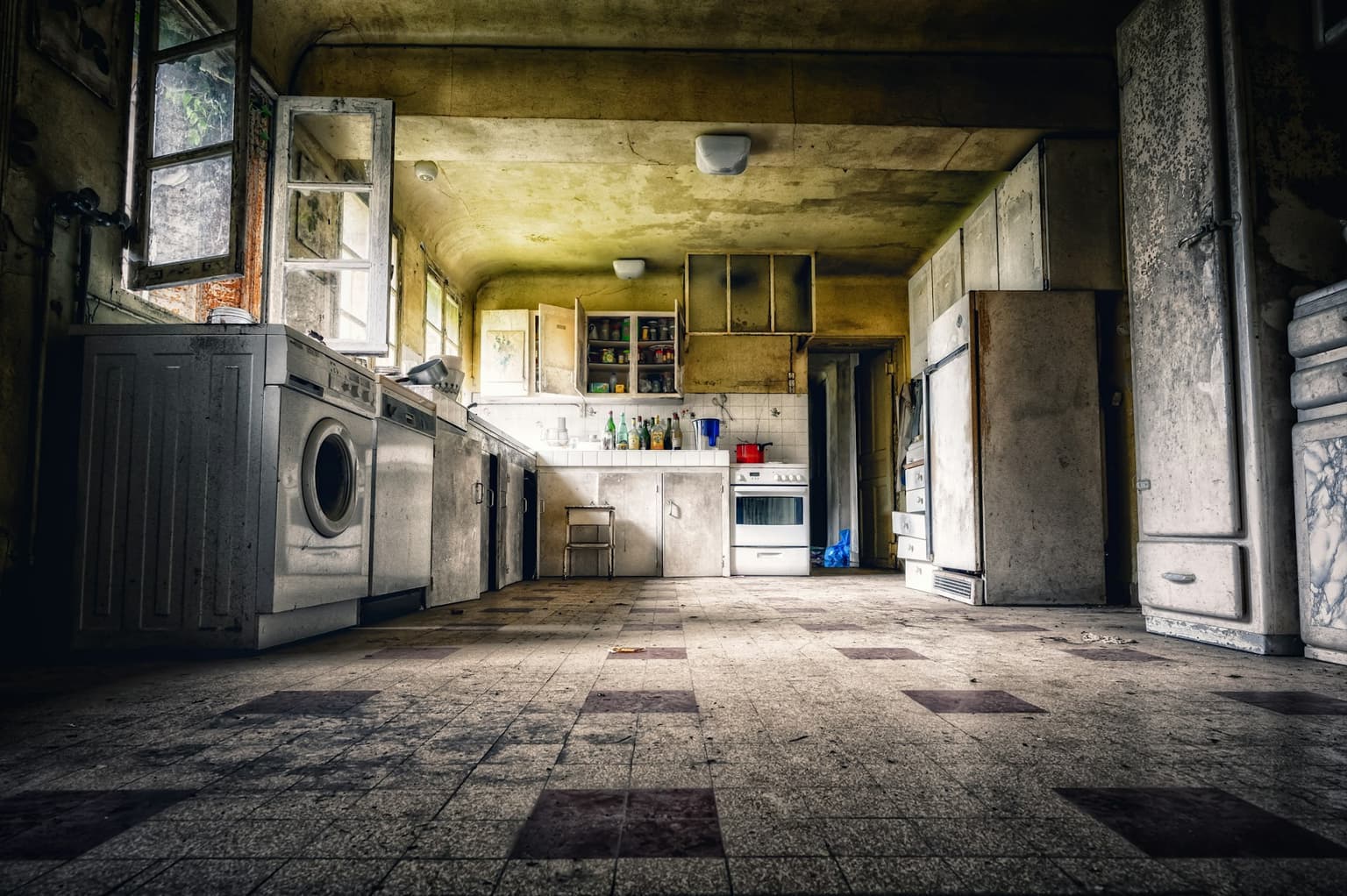 Smoke & Odour Removal Toronto project by Emergency Restoration